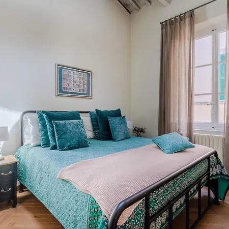 The Healing Garden, 4 Bedrooms Inside The Walls * Lucca