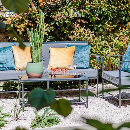 The Healing Garden, 4 Bedrooms Inside The Walls * Lucca